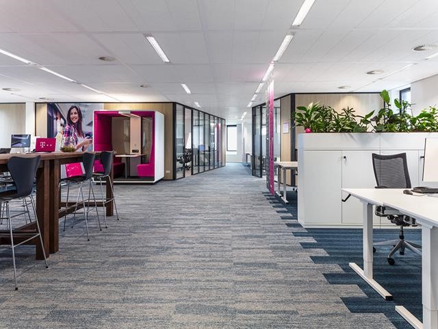 بهترین کفپوش برای فضاهای اداری و تجاری